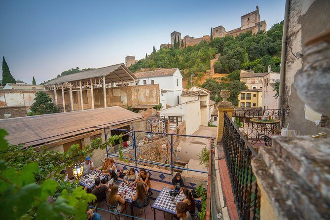 4 neighborhoods 4 cultures. Half day private tour in Granada - Mirador de San Nicolás: The Fast View-Stop That Everyone Remembers
