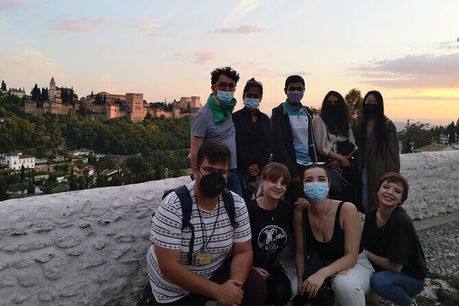 Albaicín and Sacromonte Sunset tour + Flamenco show - Weather and timing: what can make or break sunset plans