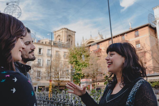 Alhambra and Granada City Center sightseeing tour! - Plaza Nueva start point and the taxi to the Alhambra