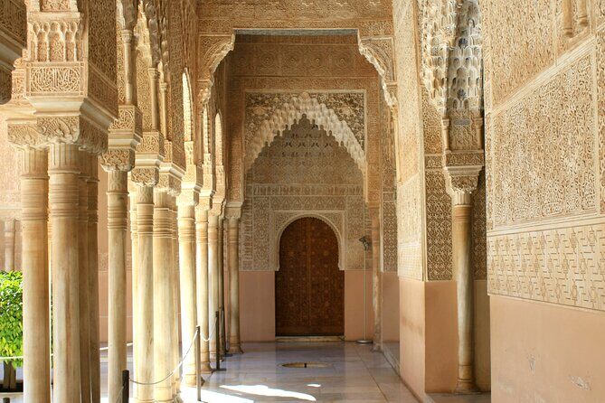 Alhambra and Nasrid Palaces: Skip-the-line Ticket and Local Guide - Who this tour fits best (and who should consider another option)