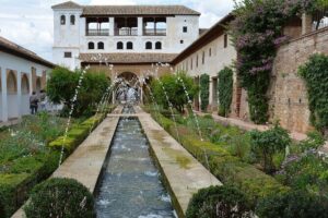 Alhambra entrance with Nazaries Palaces and audio guide without queues - Using the Physical Audio Guide Without Feeling Tethered