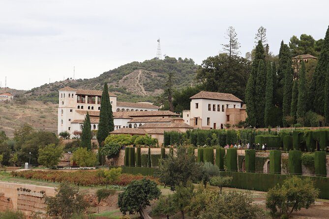 Alhambra Exclusive Tour with Tickets - Skip-the-line Tickets and a Private Guide: Where the Value Really Is