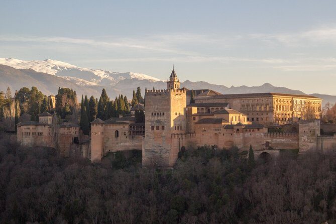 Alhambra & Generalife: Exclusive 3-Hour Private Tour with Tickets Included - Why a 3-Hour Private Alhambra Tour Works in Granada