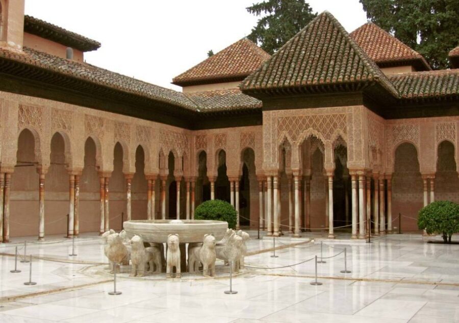 Alhambra & Generalife: Exclusive 3 hours Private Tour - Key Highlights You’ll Actually Feel On This Tour