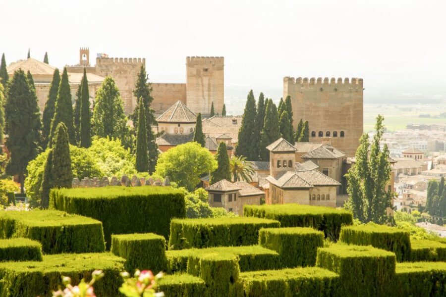 Alhambra Guided Tour with Fast-Track Entry - Price and value: is $81 worth it?