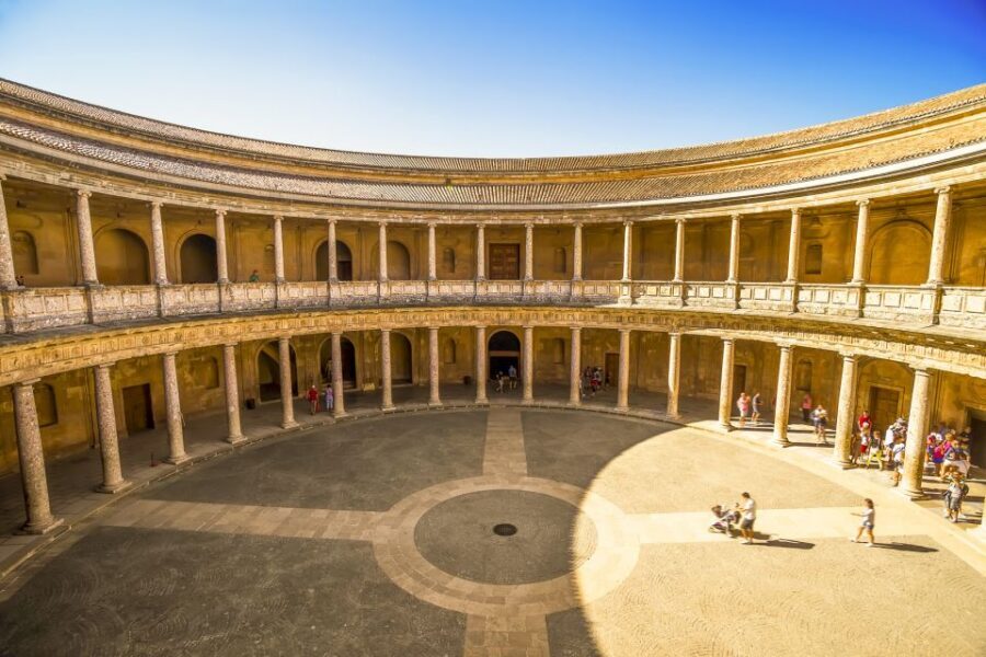 Alhambra, Nasrid Palaces, and Generalife 3-Hour Guided Tour - Why This 3-Hour Alhambra Route Makes Sense