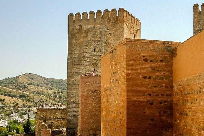 Alhambra Private Tour: Nasrid Palaces, Alcazaba and Generalife - Price and Value: What $188.13 Buys You