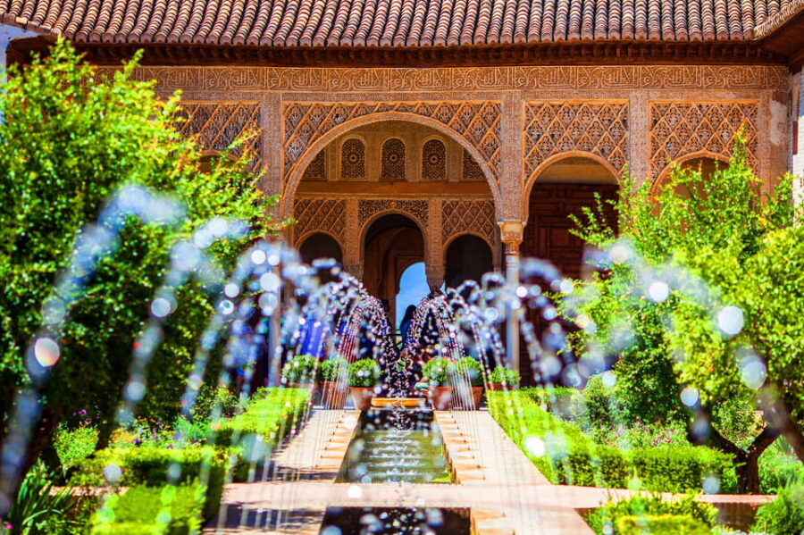 Alhambra: Ticket with Audioguide - Why an Alhambra audio guide is the smart match for your day