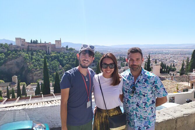 Alhambra with Nazaries Palaces Private Tour - Where you meet and how to start smoothly