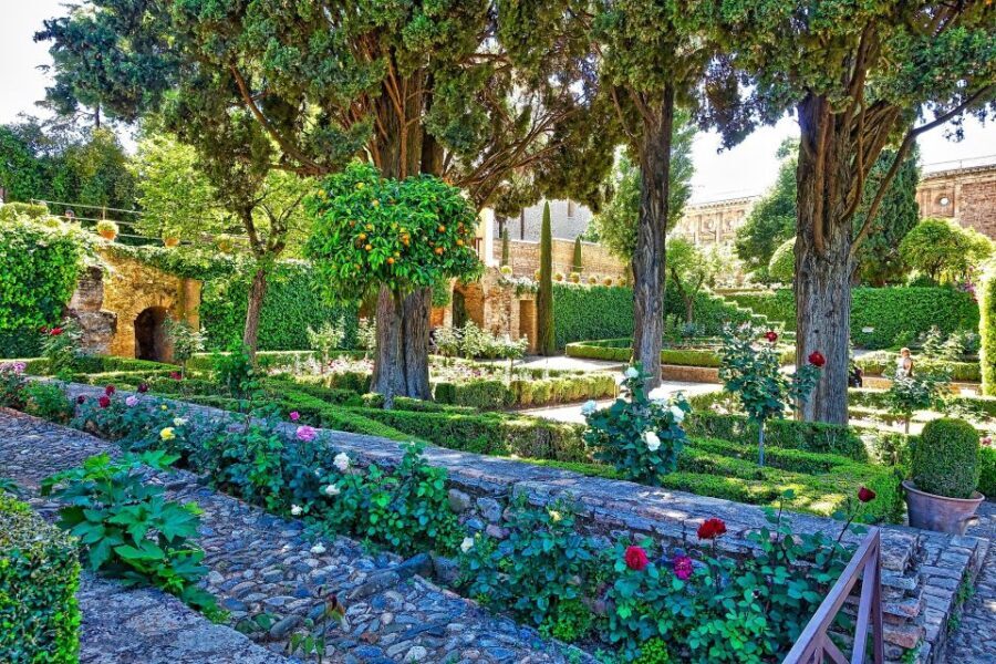 Alhambra's Gardens: Generalife, Partal, Alcazaba, & Carlos V - Generalife Gardens: Royal Orchards and the Paths Between Flowers