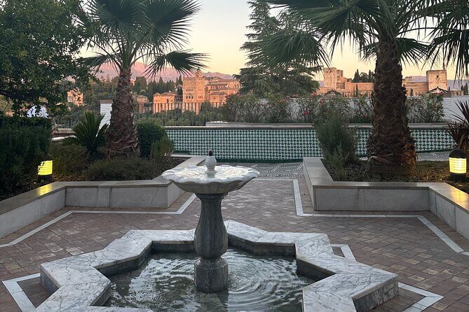 Arabic Private tour Alhambra (Not Included Ticket ) - Meeting at the Alhambra Ticket Office, and how the walk feels
