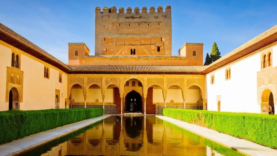 Best of Granada: Private Walking Tour with a Local - Paseo de los Tristes: A Walk for Pace, Not Proof
