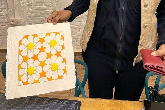 Drawing and Painting Class of Alhambra in Granada - Learning the Alhambra design logic without the intimidation