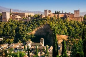 For Cruise Passengers ONLY: Granada and Alhambra from Malaga Port - Entering the Alhambra: guided priority access that actually helps