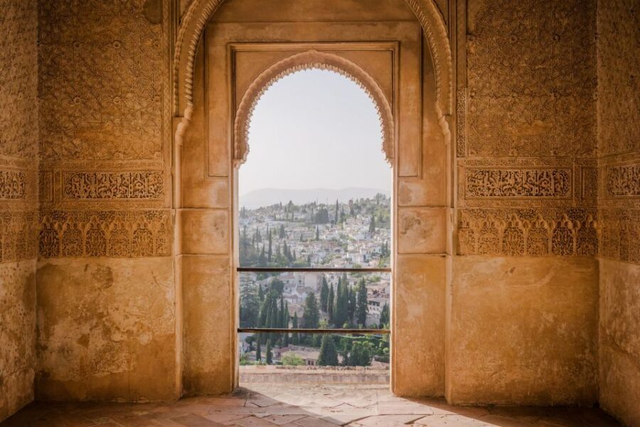 From Costa del Sol: Granada, Alhambra + Nasrid Palaces Tour - Walking reality check: who this tour suits (and who should think twice)