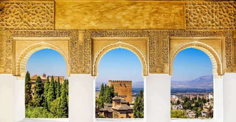 From Costa del Sol or Malaga: Granada and Alhambra Tour - Picking your Alhambra option: Essential vs Complete vs the Granada fallback