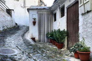 From Granada: Alpujarra Mountain Villages Tour - Granada pickup to Alpujarra: how the long drive actually works