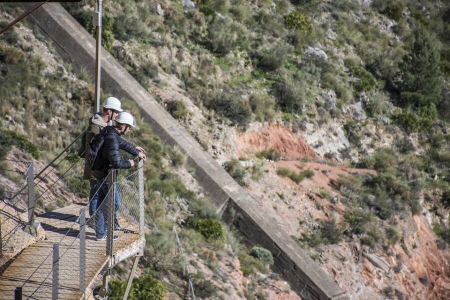 From Granada: Caminito Del Rey Day Trip - Safety gear, rules, and footwear: your Caminito prep checklist