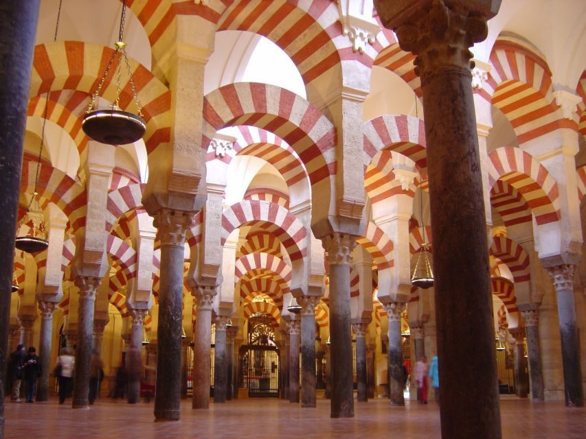 From Granada: Córdoba Day Trip with Mezquita Guided Tour - Crowds, timing, and how to get the most in a busy monument