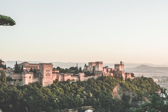 Golden Hour in Granada: Sunset Walking Tour with Play Granada - Albayzín (Stop 1): Narrow Streets, Big Views, Real Granada