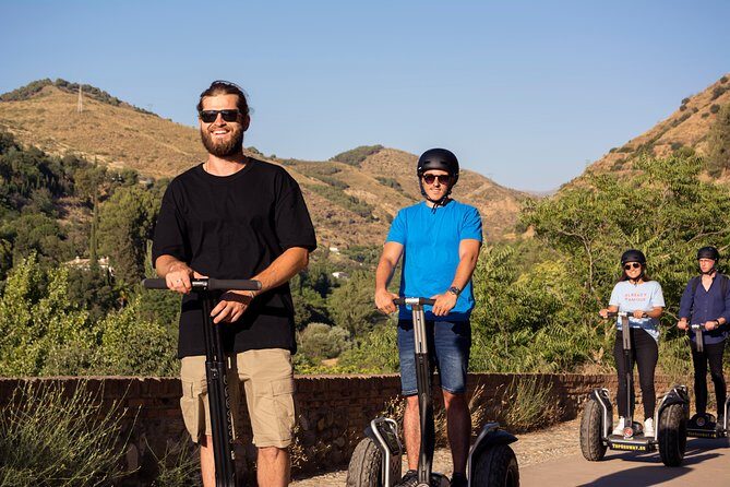 Granada: Albaicin and Sacromonte Segway Tour - Albaicín: efficient exploring without the walking burn