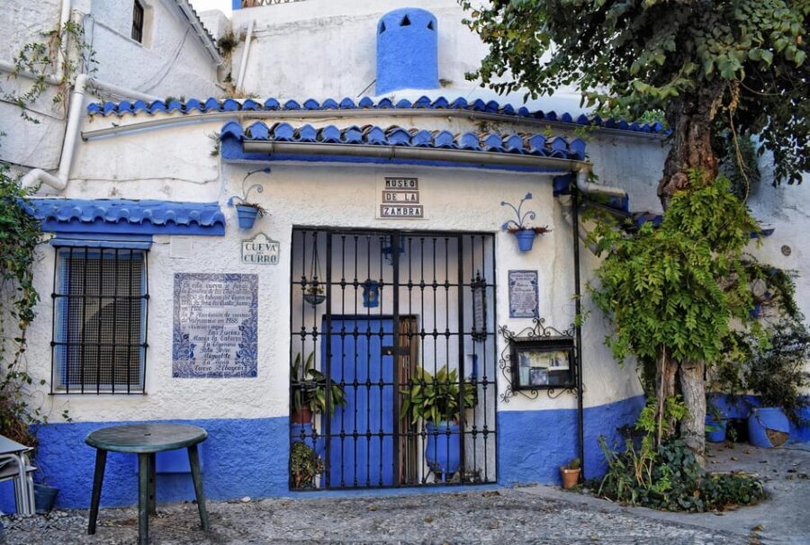 Granada: Albaicín, Sacromonte & Museum of Caves Walking Tour - Key things I’d circle before you go