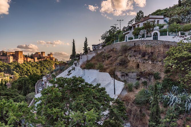 Granada: Alhambra, Albaicin and Sacromonte Guided Tour - What’s Included, What Isn’t, and How to Plan Around It