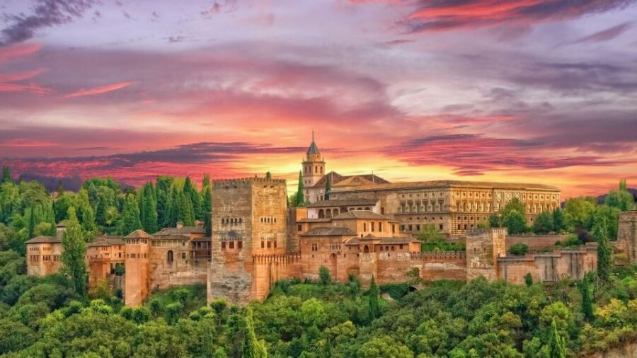 Granada Alhambra and Generalife Gardens Experience Tour - Key highlights at a glance