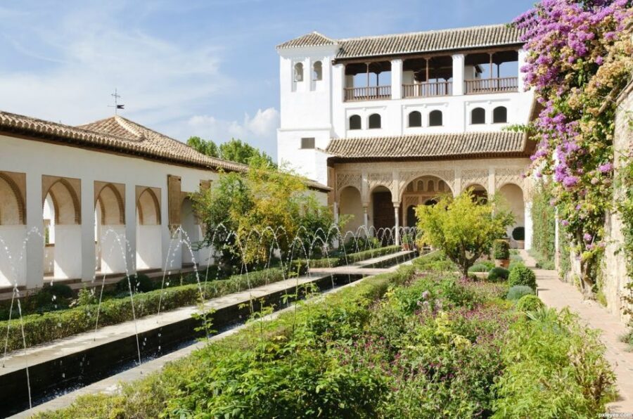 Granada: Alhambra and Generalife Gardens Guided Tour - Cost vs value: is $44 a good deal?