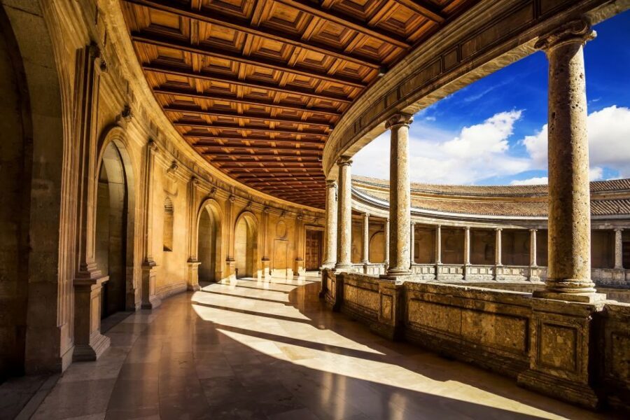 Granada: Alhambra and Generalife Private Fast-Track Tour - The architecture and legends part: where the guide earns the ticket price