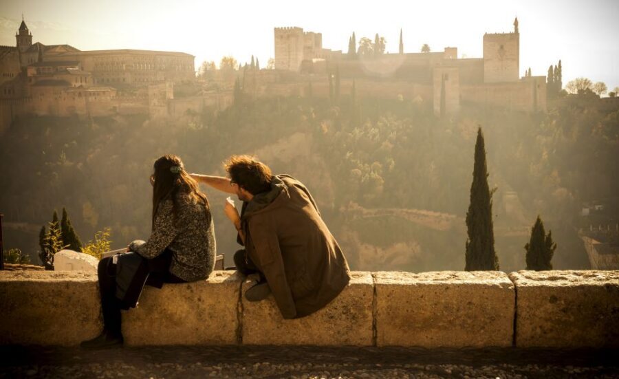 Granada: Alhambra, Cathedral, Royal Chapel and Albayzin tour - How this 2-day Granada plan really works