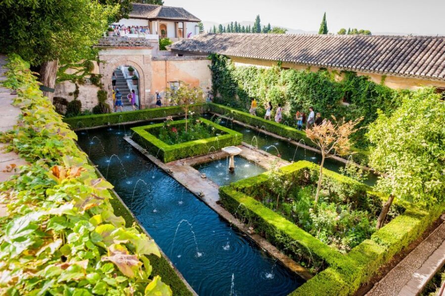 Granada: Alhambra Entry Ticket with Audio Guide - Alcazaba Fortress: the hilltop Alhambra perspective