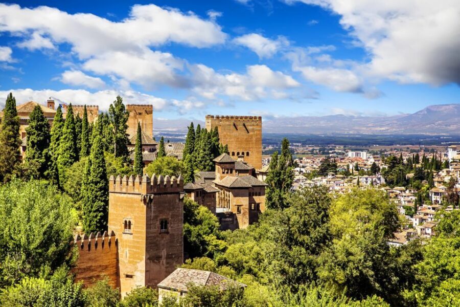 Granada: Alhambra Full Complex & Andalusi Monuments Tickets - Albaicín’s Islamic Monuments Circuit: Corral del Carbón to the Maristán