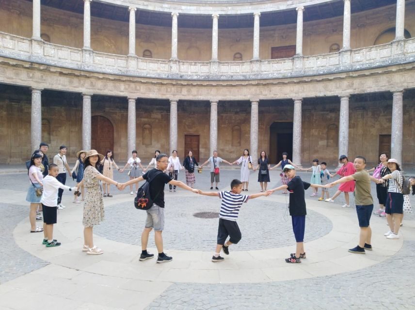 Granada: Alhambra, Nasrid Palaces, & Generalife Guided Tour - Skip-the-line entry: why it matters more than you think
