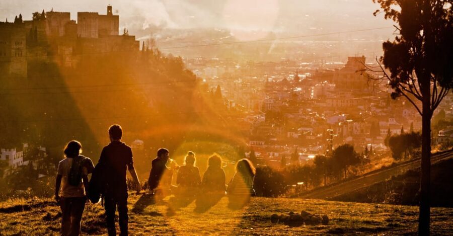 Granada: Alhambra & Nasrid Palaces Small Group Guided Tour - Nasrid Palaces: Where the Tour Earns Its Biggest Ticket Value