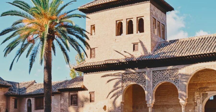 Granada: Alhambra & Nasrid Palaces Small Group Guided Tour - Price and Value: What $117 Actually Buys You