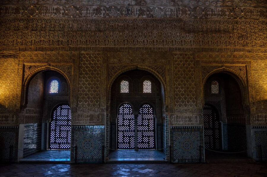 Granada: Alhambra Night Visit Entry Ticket - What to Bring (and What to Leave Behind)