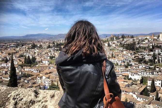 Granada and Albaicin: Wine and Tapas Tour - Three tapas bars in Barrio del Albaicín: what’s included and how it’s portioned