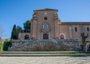 Granada: Cathedral, Royal Chapel & 5 Monuments Combo Ticket - Cathedral of Granada: Renaissance scale you can’t ignore