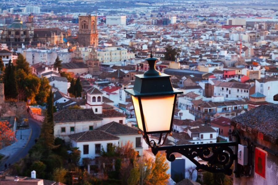 Granada: Cathedral & Royal Chapel Skip the Line Tour - Should you book the Granada Cathedral & Royal Chapel skip-the-line tour?