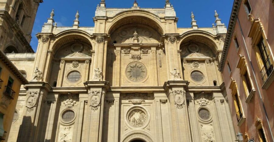 Granada: Cathedra&Royal Chapel & Albaicín skip the line Tour - Key highlights you’ll feel right away