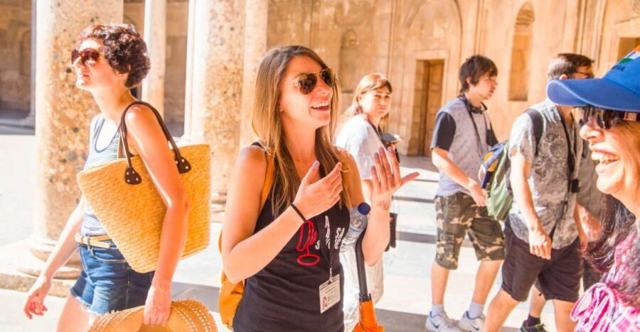 Granada: Combo Alhambra, Albaicín, and Sacromonte Tour - Key points worth knowing before you go