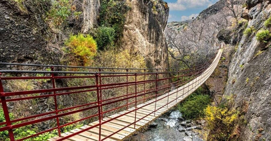 Granada: Guided Day Hike in Los Cahorros de Monachil - Los Cahorros de Monachil: big gorge energy with an easy Granada start