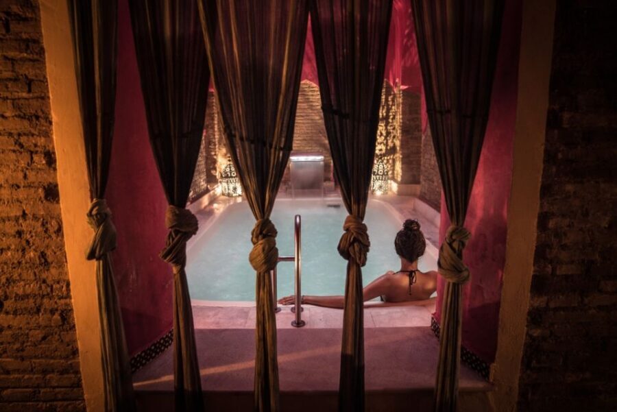 Granada: Hammam Experience with Massage at Baños de Elvira - The Thermal Circuit: Steam, Warm Pool, Cold Dip (and How to Use It)