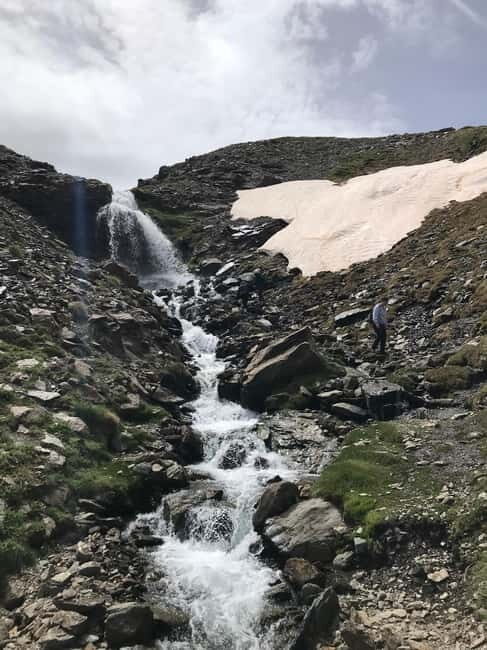Granada: High Sierra Nevada Hiking Tour to 3000 Meters - San Juan Valley Glacier Valley: Waterfalls and Shiny Rocks