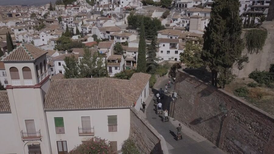 Granada: Historical City Center Guided Segway Tour - Plaza Nueva up to Sacromonte: views that feel earned