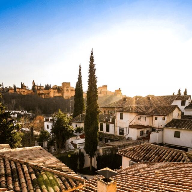 Granada in full: Albaicin & the Historic Centre - Starting at Puerta de Elvira: where Granada’s story begins