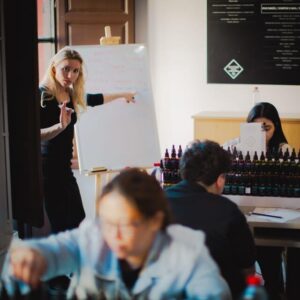 Granada: Perfume Workshop - Getting there: Carrera del Darro check-in and how to not feel rushed
