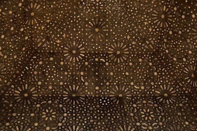 Granada Private Alhambra Tour includes Nazaries Palaces - Price and Value: What $127.03 Really Buys