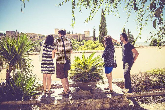 Granada Private Tapas & Walking Tour - Royal Chapel of Granada: A Traditional Tapa Stop That Feels Placed